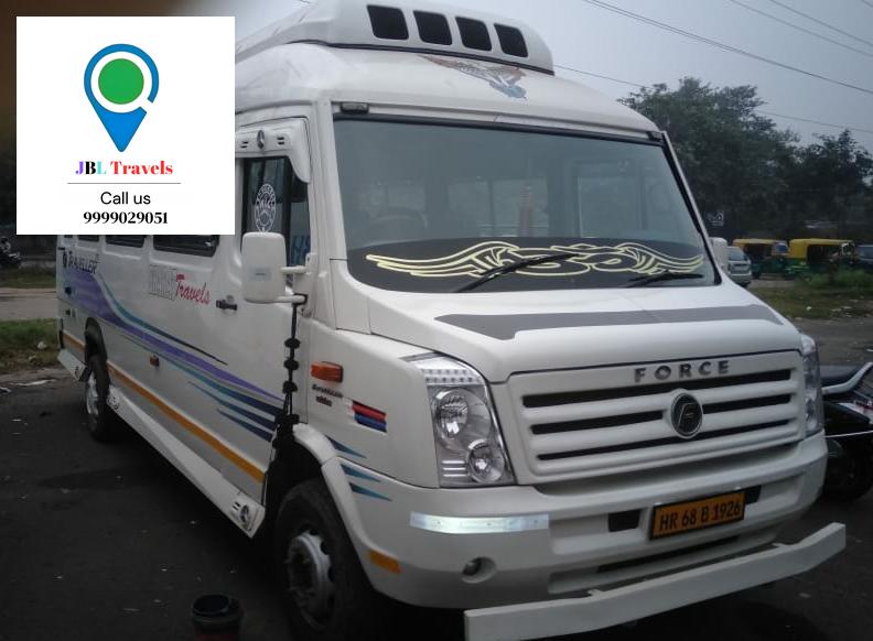 26 Seater Tempo Traveller in Delhi